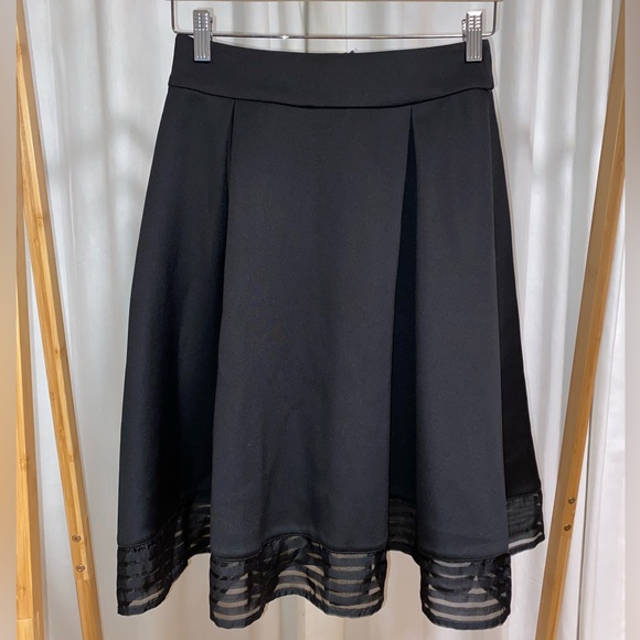 HYFVE Dresses & Skirts - MENDOCINO HYFVE Black Pleated Midi Skirt - Size Small